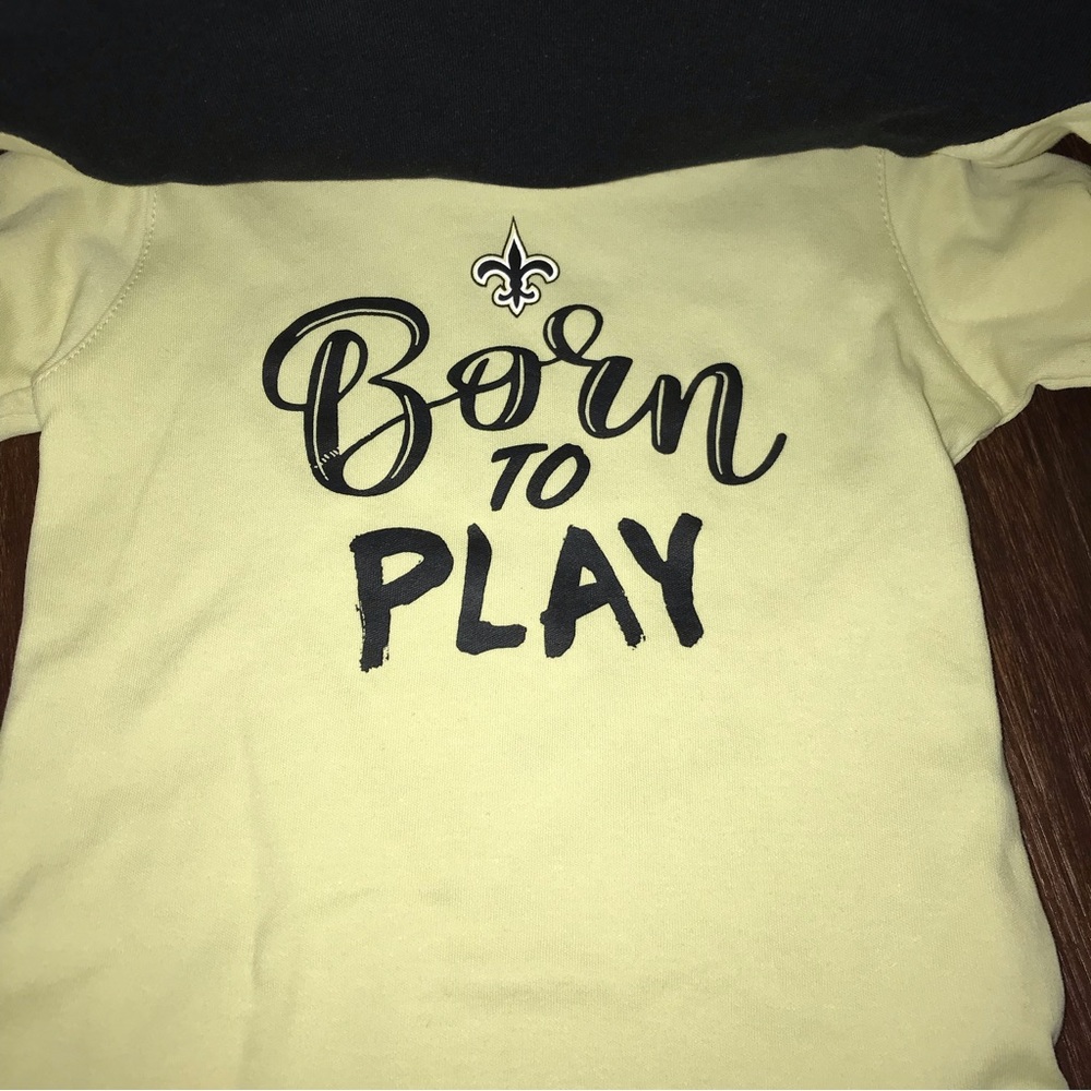 New Orleans Saints 2 Piece Creeper Onesie Set NWT - Picture 7 of 8